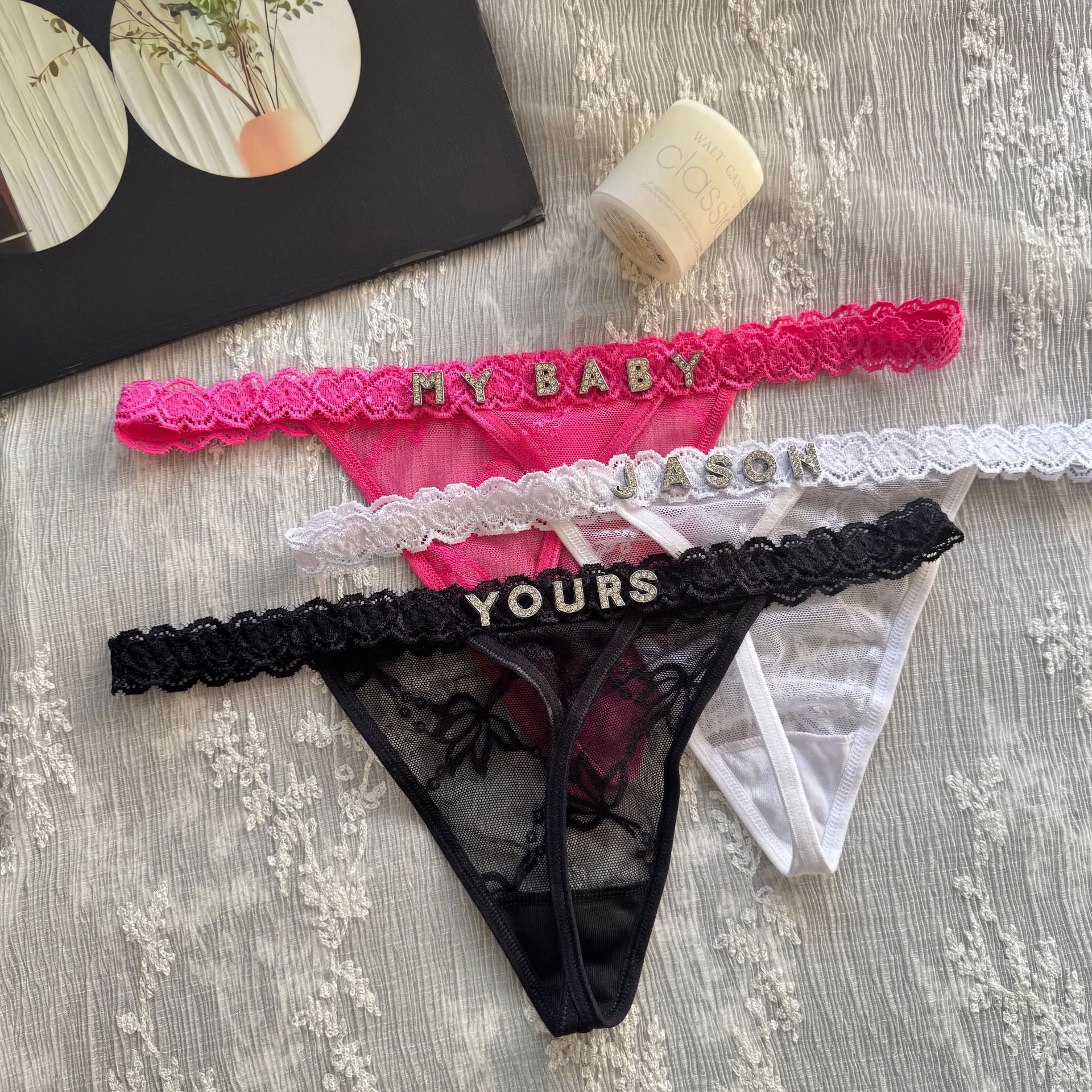 Perizoma Sexy in Cotone con Pizzo e Strass – G-String Donna