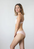 Slip Bikini in Pizzo Honest Underneath
